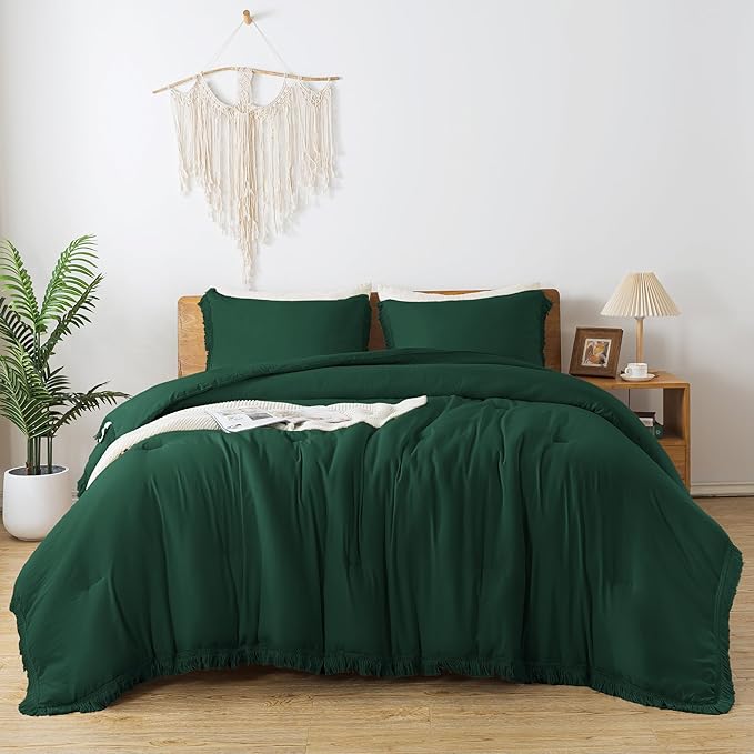 Andency Dark Emerald Green Twin/Twin XL Comforter Set, 2 Pieces Boho Lightweight Forest Tassel Bedding Sets, All Season Soft Bed Set (66x90In Comforter & 1 Pillowcase)