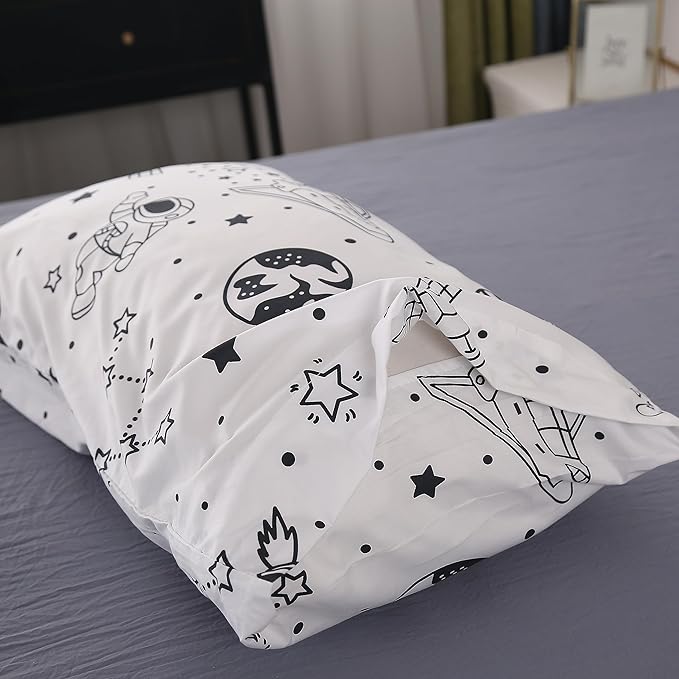 MAG 3Pcs Out Space Bedding Comforter Set, White Galaxy Comforter Set,for Toddlers Kids,Boys Teens and Girls,Super Soft Microfiber (1 Comforter + 2 Pillowcases) (Space, Full)