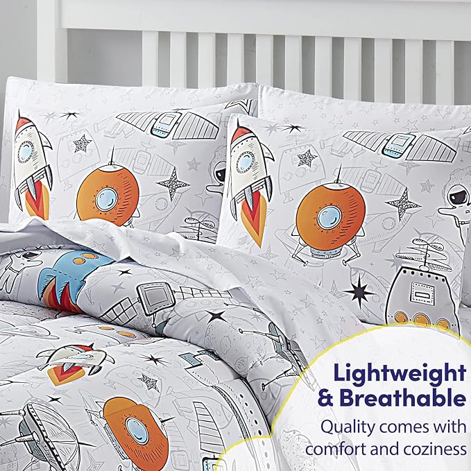 Kids Bedding Set Bed in a Bag for Boys and Girls Toddlers Printed Sheet Set and Comforter , Full, Floating in Space