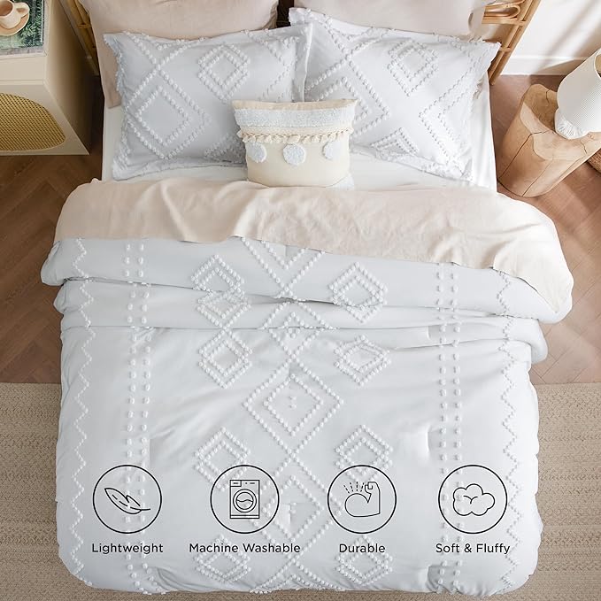 Bedsure Boho Comforter Set King - White Tufted Bedding Comforter Set, 3 Pieces Farmhouse Shabby Chic Embroidery Bedding Set, Soft Geometric Pattern Comforter for All Seasons