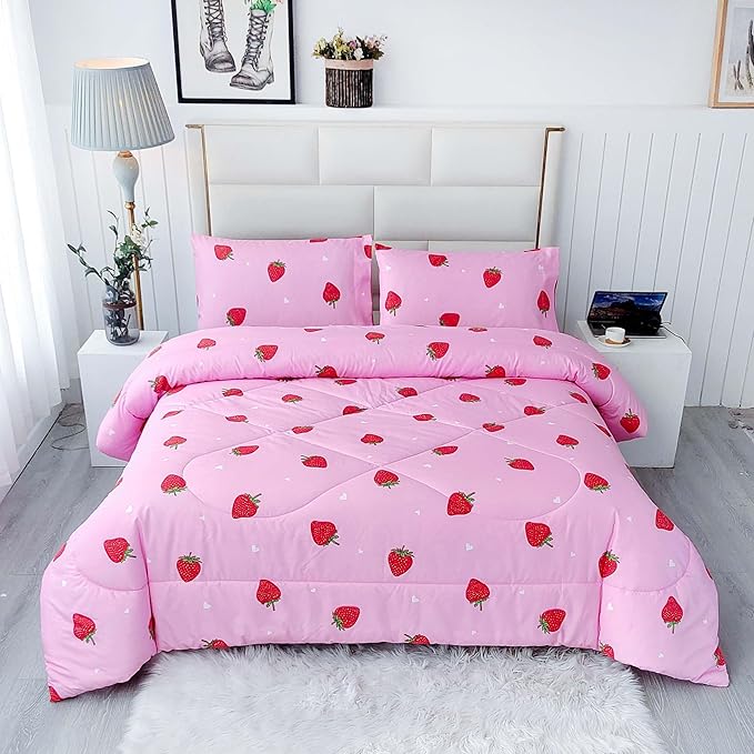 SDY 3PCS Full Size Strawberry Comforter Set, Girls Full Size Comforter Sets, Strawberry Bedroom Decor Cute Comforter Set, Kawaii Bedding Set Pink Comforter for Kids, Children, Teen…