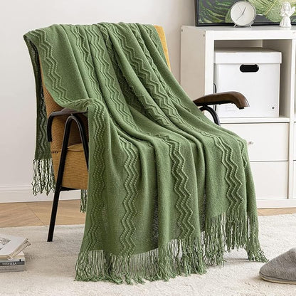 MIULEE Moss Green Knitted Throw Blanket for Couch Textured Knit Blanket with Tassels Cozy Woven Bed Blanket for Sofa Bed Chair Wave Pattern Spring Home Decor for All Seasons 50"x60"