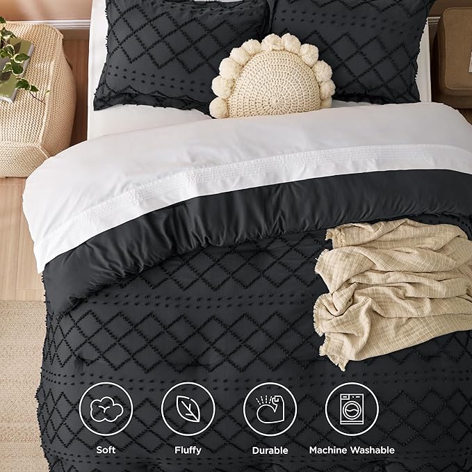 Bedsure Queen Comforter Set - Black Comforter, Boho Tufted Shabby Chic Bedding Comforter Set, 3 Pieces Vintage Farmhouse Bed Set for All Seasons, Fluffy Soft Bedding Set with 2 Pillow Shams