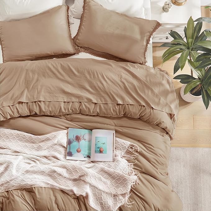 Andency Taupe Comforter Set Queen, 3 Pieces Boho Tassel Lightweight Bedding Comforter Sets, Tan All Season Soft Fluffy Fringe Bed Set (90x90In Comforter & 2 Pillowcases)