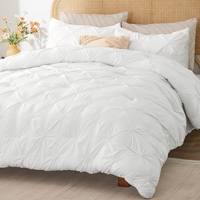 BEDELITE White King Size Comforter Set - 3 Pieces Boho Pintuck Bedding Comforter Sets, Lightweight Soft & Warm King Bedding Set with 2 Pillowcases for All Season