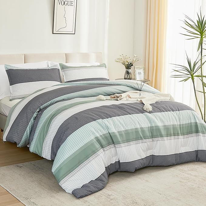 Litanika California King Comforter Set Sage Green - 3 Pieces Cal King Oversized Lightweight Summer Green White Colorblock Stripe Bedding Set (104x96In, 2 Pillowcases)