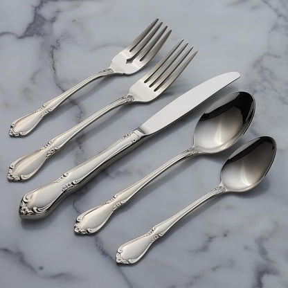 Oneida Silverware Set, Chateau Fine Flatware Dinner Forks Set, Service For 4, 18/10 Stainless Steel Forks, Rust Resistant, Dishwasher Safe, Long Fork, Home & Kitchen Eating Utensils (Silver, 4 Piece)