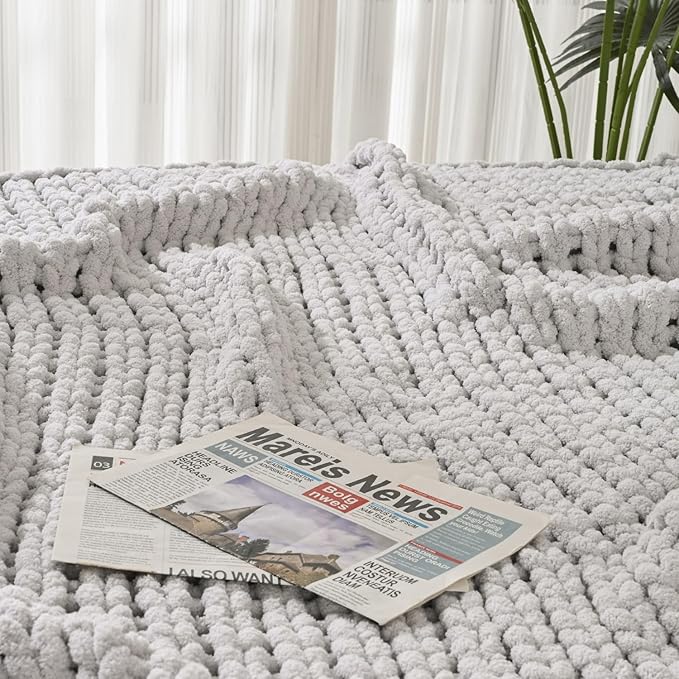 Esterra Chunky Knit Blanket Throw 60"x80", 100% Hand Knitted Chenille Throw Blanket, Cozy Soft Thick Cable Knit Throw Large Rope Knot Crochet Throw Blanket for Sofa Couch Bed, Light Gray