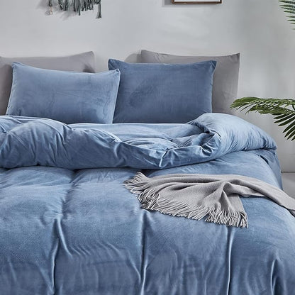 Wellboo Blue Velvet Comforter Sets Full Size Women Men Solid Lake Blue Fluffy Bedding Comforters Modern Minimalist Blue Flannel Cozy Quilts Plain Haze Blue Aesthetic Blanket Ultra Soft Shaggy Bed