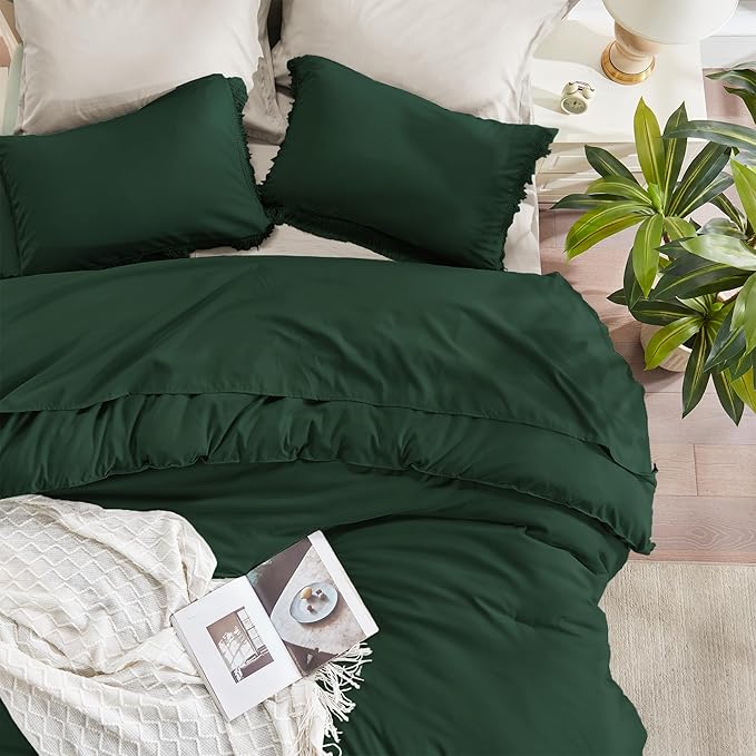 Andency Dark Emerald Green Twin/Twin XL Comforter Set, 2 Pieces Boho Lightweight Forest Tassel Bedding Sets, All Season Soft Bed Set (66x90In Comforter & 1 Pillowcase)