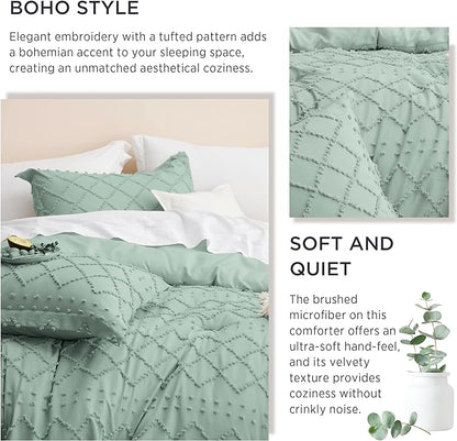 Bedsure California King Comforter Set - Sage Green Comforter, Boho Tufted Shabby Chic Bedding Comforter Set, 3 Pieces Farmhouse Bed Set for All Seasons, Fluffy Soft Bedding Set with 2 Pillow Shams
