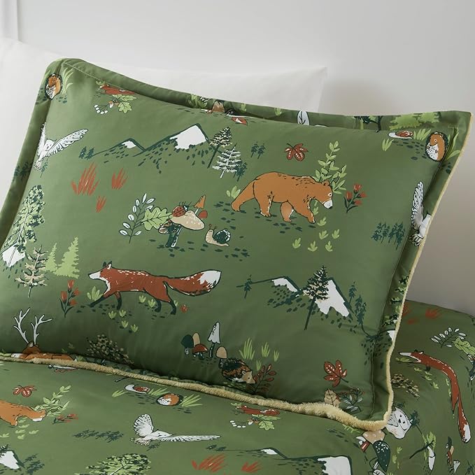 Mi Zone Kids Queen Comforter Set, Reversible Plush Kids Comforter Set, Cozy Plush Reverse Bedding, Winter Fluffy Comforter Bed Set, 2 Shams, Enchanting Forest Animals, Full/Queen, Sage Green 3 Piece