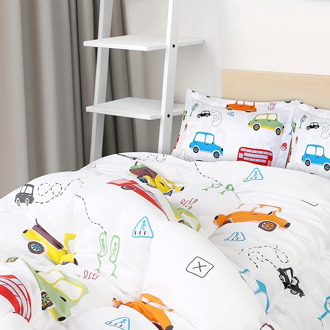 Utopia Bedding All Season Car Comforter Set with 2 Pillow Cases, 3 Piece Soft Brushed Microfiber Kids Bedding Set for Boys/Girls, Machine Washable (Twin)