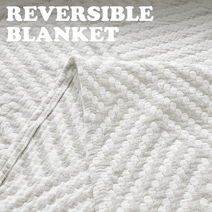 jinchan Boho 100% Cotton Blanket Muslin Twin Size 60x80 Inches Lightweight 3-Layer Geometric Square Pattern Reversible Quilt Throw Soft Breathable Comfy All Seasons for Couch Bed Decor, Light Grey