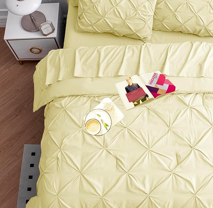 LANE LINEN Twin Comforter Set – 5 Piece Bed in a Bag – Pinch Pleated Twin Size Bedding Set with Comforter, Flat Sheet, Fitted Sheet, Pillowcase & Sham – Soft Pintuck Bed Set - Vanilla
