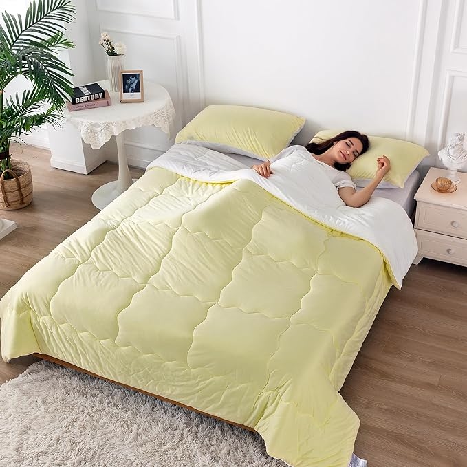 COTTEBED Reversible KING Bedding Comforter Set, Jersey Knit All Season Milk Cup Dual-Side Down Comforters, Super Soft Breathable Fluffy Lightweight Quilt & Pillow Shams(Yellow and White King/Cal King)