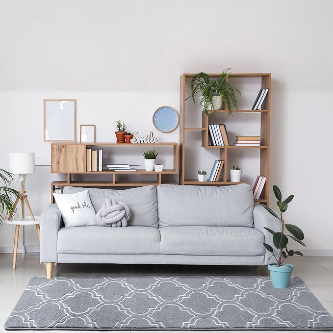 Chicrug Shag Geometric Modern Runner Rug for Bedroom, 2x6 Feet Memory Foam Indoor Hallway Runner Carpet, Fluffy Rug for Living Room Bedside Room Decor for Family, Grey/White
