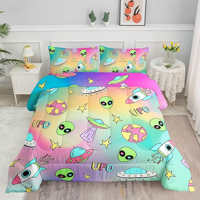 Datura home Space Alien Children Bedding Comforter Set for Girls Kids,Colorful Cartoon Outer Space Planet UFO Lovely Alien Theme Bedding Set with 1 Comforter and 2 Pillowcases(Alien3 Queen)