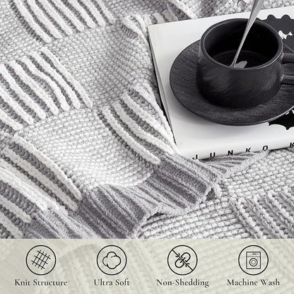 Amélie Home Chenille Knit Throw Blanket for Couch, Checkered Texture Decorative Soft Blanket for Sofa, Bed & Living Room, 50"x60", Grey & White