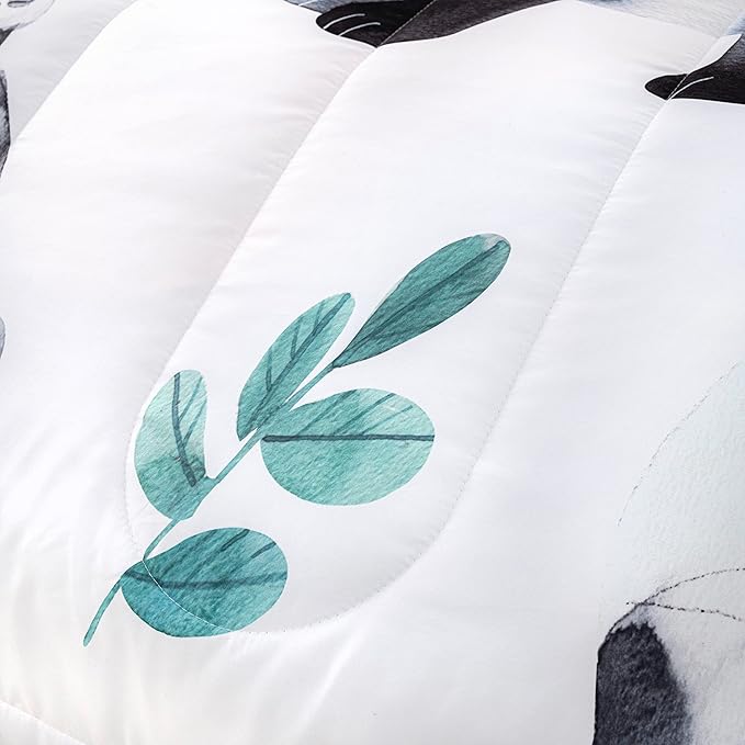 CVHOUSE Panda Bedding Set,Panda Comforter Twin,Cute Panda Comforter Set for Girls Kids Teens,Kawaii Panda Quilt Set with 1 Comforter and 2 Pillow Cases- 3 Piece