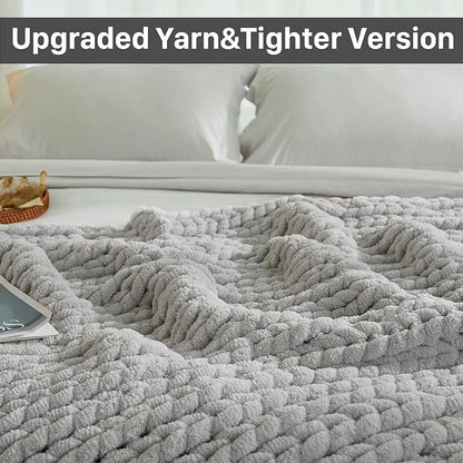 Esterra Chunky Knit Throw Blanket Newly Upgraded Heavy Tighter Version, Handmade Chenille Throw Super Soft, Thick Yarn Cable Knit Crochet Throw Blanket for Couch Bed Sofa (50"x60" Light Grey)
