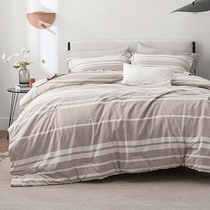 Bedsure Bed in a Bag King Size 7 Pieces, Light Camel White Striped Bedding Comforter Sets All Season Bed Set, 2 Pillow Shams, Flat Sheet, Fitted Sheet and 2 Pillowcases