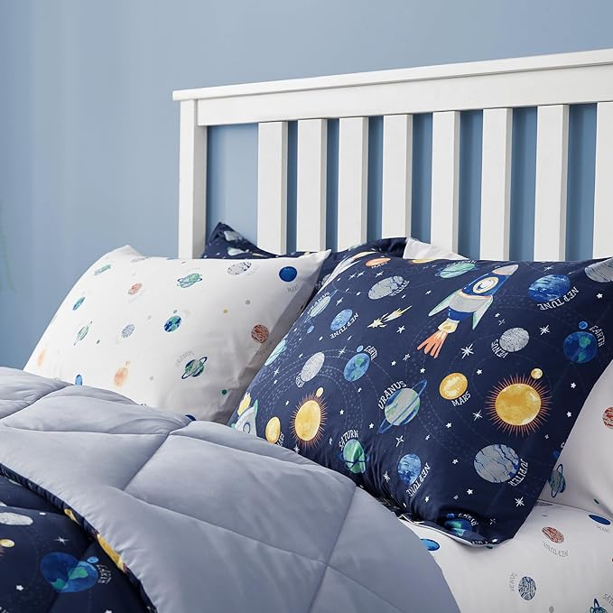 Kids Bedding Set for Boys, Twin Size 5 Pieces Space Themed Bed in a Bag, Super Soft Lightweight Microfiber Comforter Set with Sheets, Hotel Quality Durable Children Bed Set