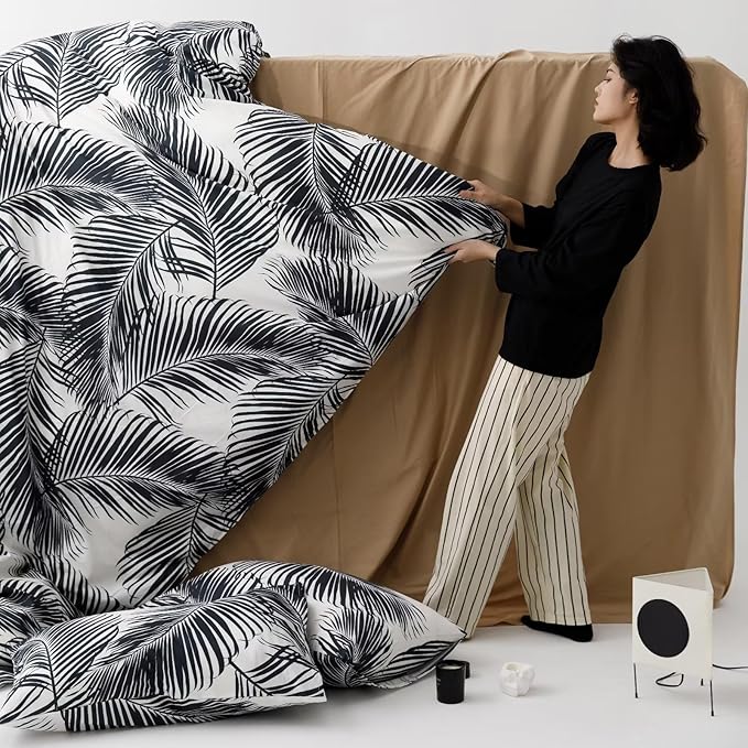 Black Leaves Comforter King Black and White Palm Leaf Printed Comforter Sets Modern Boho Black Tropical Botanical Leaves Bed Quilts for Women Men Soft Floral Palm Black King Comforters