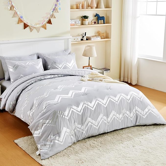 Wowelife 7 Pieces Silver Grey Comforter Set Queen Size Glitter Foil Gray Bedding Set Full Kids Bedroom Comforter Sets with Comforter, Flat Sheet, Fitted Sheet, 2 Pillowcases and 2 Pillow Shams