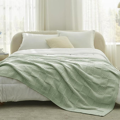 Amélie Home Chenille Knit Throw Blanket for Couch, Checkered Texture Decorative Soft Blanket for Sofa, Bed & Living Room, 50"x60", Sage Green