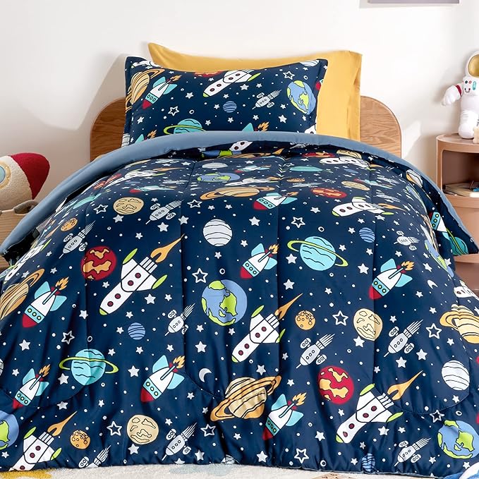 SLEEP ZONE Kids Bedding Comforter Set Full/Queen Size - Super Soft & Cute Printed 3-Piece Comforter Set All Seasons for Boys, Girls, Fade Resistant, Machine Washable, Rocket Galaxy