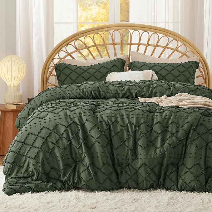 Bedsure Twin/Twin XL Comforter Set - Olive Green Boho Twin Extra Long Comforter Set for College, Shabby Chic Dorm Bedding Set, 2 Pieces Modern Farmhouse Bed Set, includes 1 Pillow Sham