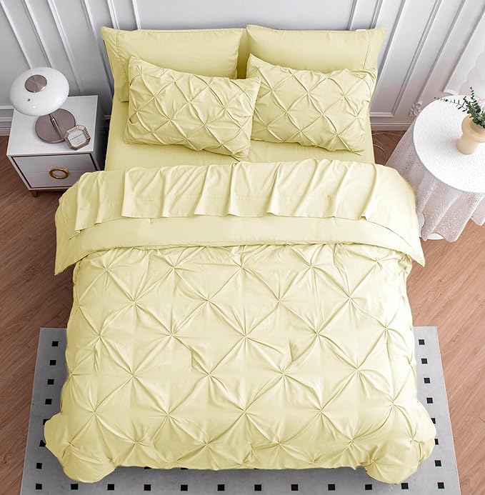 LANE LINEN Queen Comforter Set – 7 Piece Bed in a Bag – Pinch Pleated Queen Size Bedding Set with Comforter, Flat Sheet, Fitted Sheet, 2 Pillowcases & 2 Shams – Soft Pintuck Bed Set – Vanilla