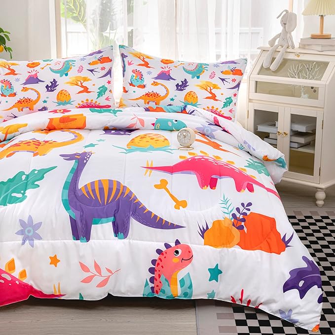 CVHOUSE Dinosaur Bedding Set,Dinosaur Comforter,Dinosaur Comforter Set Twin,Microfiber Quilt Set with 1 Comforter and 2 Pillow Cases- 3 Piece
