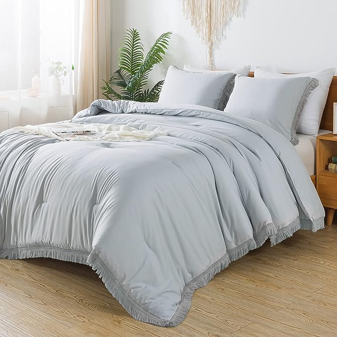 Andency Light Grey Comforter Set Full Size, 3 Pieces Boho Tassel Lightweight Bedding Comforter Sets, All Season Soft Fluffy Fringe Bed Set (79x90In Comforter & 2 Pillowcases)