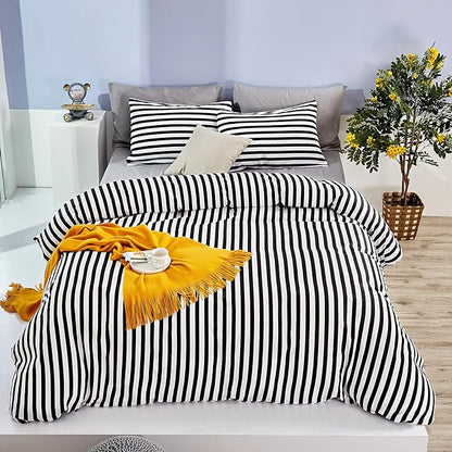 White and Black Striped Comforter Set Full/Queen Soft Durable Striated Bedding Set Ticking Quilts for Girls Boys Hotel Quality
