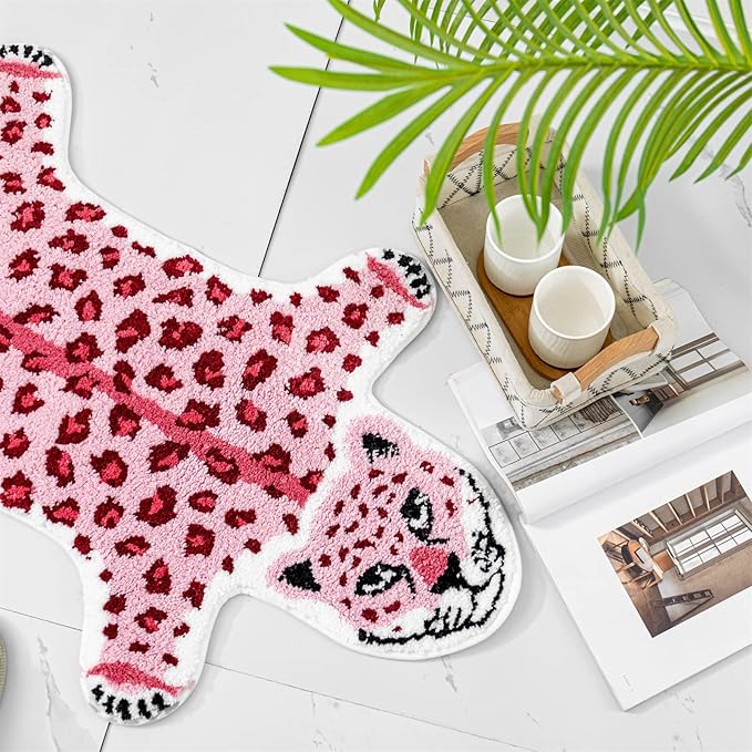 Leopard Shaped Rug Animals Bath Mat Rug Non-Slip Bathroom Door Mat for Bedroom Bathroom Kitchen Cartoon Area Rug for Bathroom Tub Soft Bathtub Mat Home Decor Pink