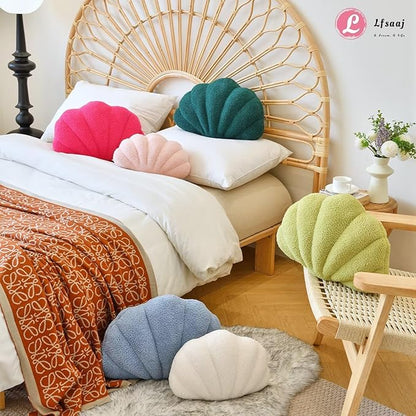 Seashell Throw Pillows, Shell Shaped Throw Pillows, 18 Inch Soft Home Decorative Pillow Plush Cushion for Bed Couch Living Sofa Room Decor Accent Throw Pillow (Beige 18Inch)