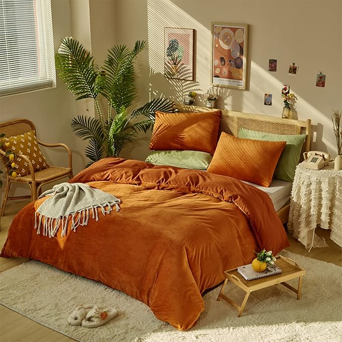 Wellboo Burnt Orange Velvet Comforter Sets California King Women Girls Rust Caramel Fluffy Bedding Comforters Cal King Solid Terracotta Flannel Modern Aesthetic Quilts Warm Plain Reddish Plush Blanket