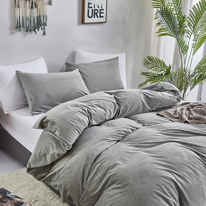 Wellboo Grey Comforter Sets California King Women Men Gray Fluffy Bedding Comforters Cal King Solid Dark Grey Velvet Aesthetic Quilts Soft Warm Winter Plush Blanket Plain Gray Flannel Thick Sherpa Bed