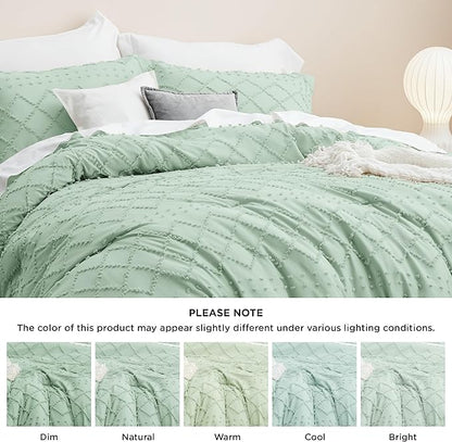 Bedsure King Size Comforter Set - Green Boho Comforter, Tufted Shabby Chic Bedding Comforter Set, 3 Pieces Vintage Farmhouse Bed Set for All Seasons, Fluffy Soft Bedding Set with 2 Pillow Shams