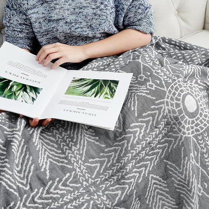 jinchan Boho 100% Cotton Muslin Blanket 3-Layer Queen Size 80x90 Inches Geometric Grey Lightweight Reversible Soft Cozy Comfy Throw for Couch Sofa Bed Large Coverlet Quilt Blanket Bedroom All Seasons