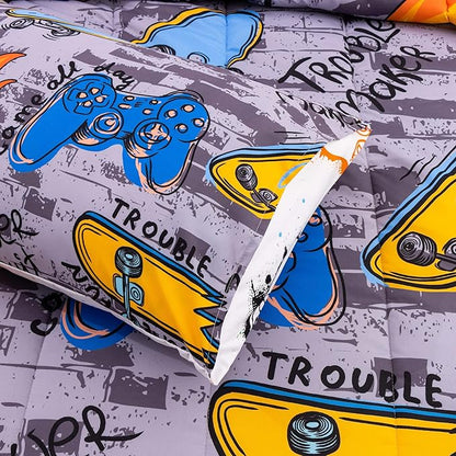 Btargot Gaming Stone Pattern Comforter Set for Boys Girls Kids, 3 Pieces Reversible Skateboard Game Console Flame Painting Bedding Set, Grey Twin