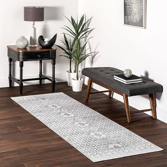 nuLOOM Hettie Transitional Tribal Machine Washable Ultra Thin Runner Rug, 2' 6" x 8', Light Grey