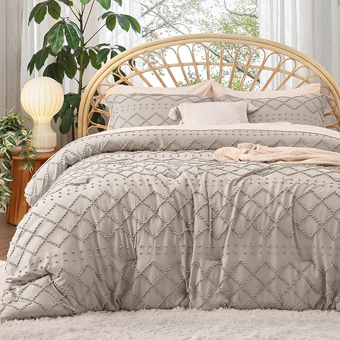Bedsure Queen Comforter Set - Linen Comforter, Boho Tufted Shabby Chic Bedding Comforter Set, 3 Pieces Vintage Farmhouse Bed Set for All Seasons, Fluffy Soft Bedding Set with 2 Pillow Shams