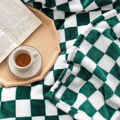 LOMAO Throw Blankets Flannel Blanket with Checkerboard Grid Pattern Soft Throw Blanket for Couch, Bed, Sofa Luxurious Warm and Cozy for All Seasons (Green, 60"x80")