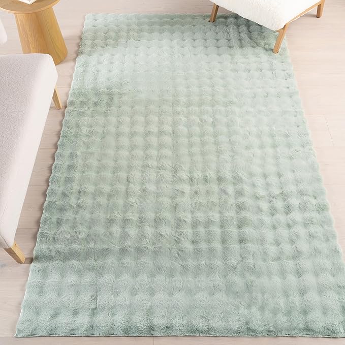 nuLOOM 2'6" x 8' Cozy Plush Area Rug, Machine Washable, Non-Slip, Soft Fluffy Shag Carpet for Living Room Bedroom Kids Room Nursery Home Decor, Jeni Green