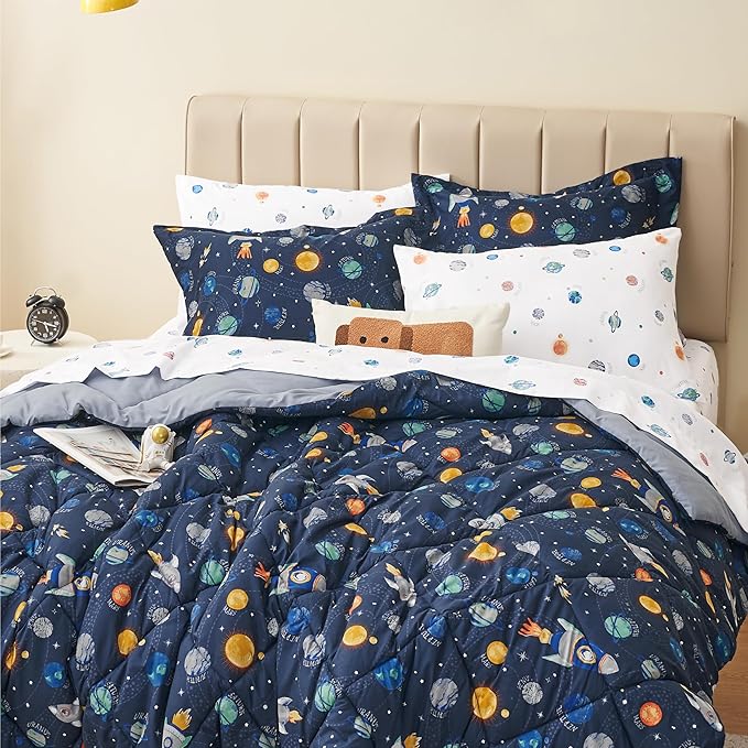 Twin Size Space Kids Bedding Set for Girls, 5 Pieces Super Soft Lightweight Microfiber Comforter Set with Sheets, Space Bedding Twin, Bed in a Bag, Durable Children Bed Set