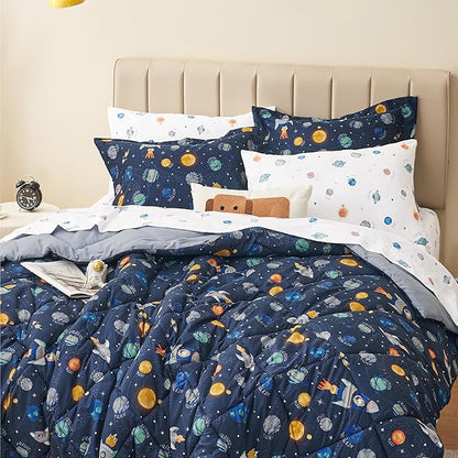 Twin Size Space Kids Bedding Set for Girls, 5 Pieces Super Soft Lightweight Microfiber Comforter Set with Sheets, Space Bedding Twin, Bed in a Bag, Durable Children Bed Set