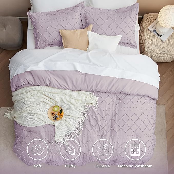 Bedsure Queen Comforter Set - Lavender Comforter, Boho Tufted Shabby Chic Bedding Comforter Set, 3 Pieces Vintage Farmhouse Bed Set for All Seasons, Fluffy Soft Bedding Set with 2 Pillow Shams